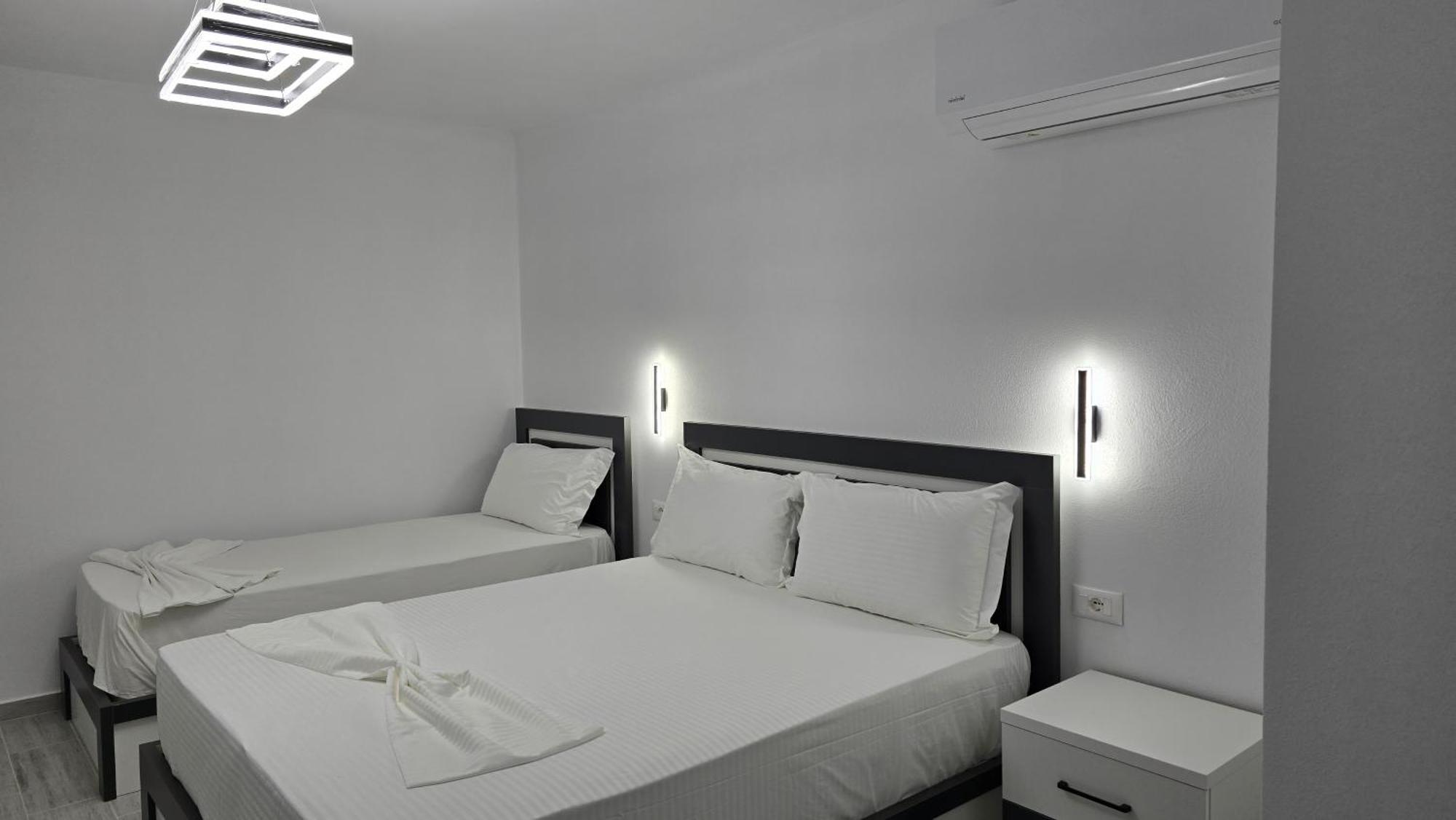 Guest House Pogradeci 外观 照片
