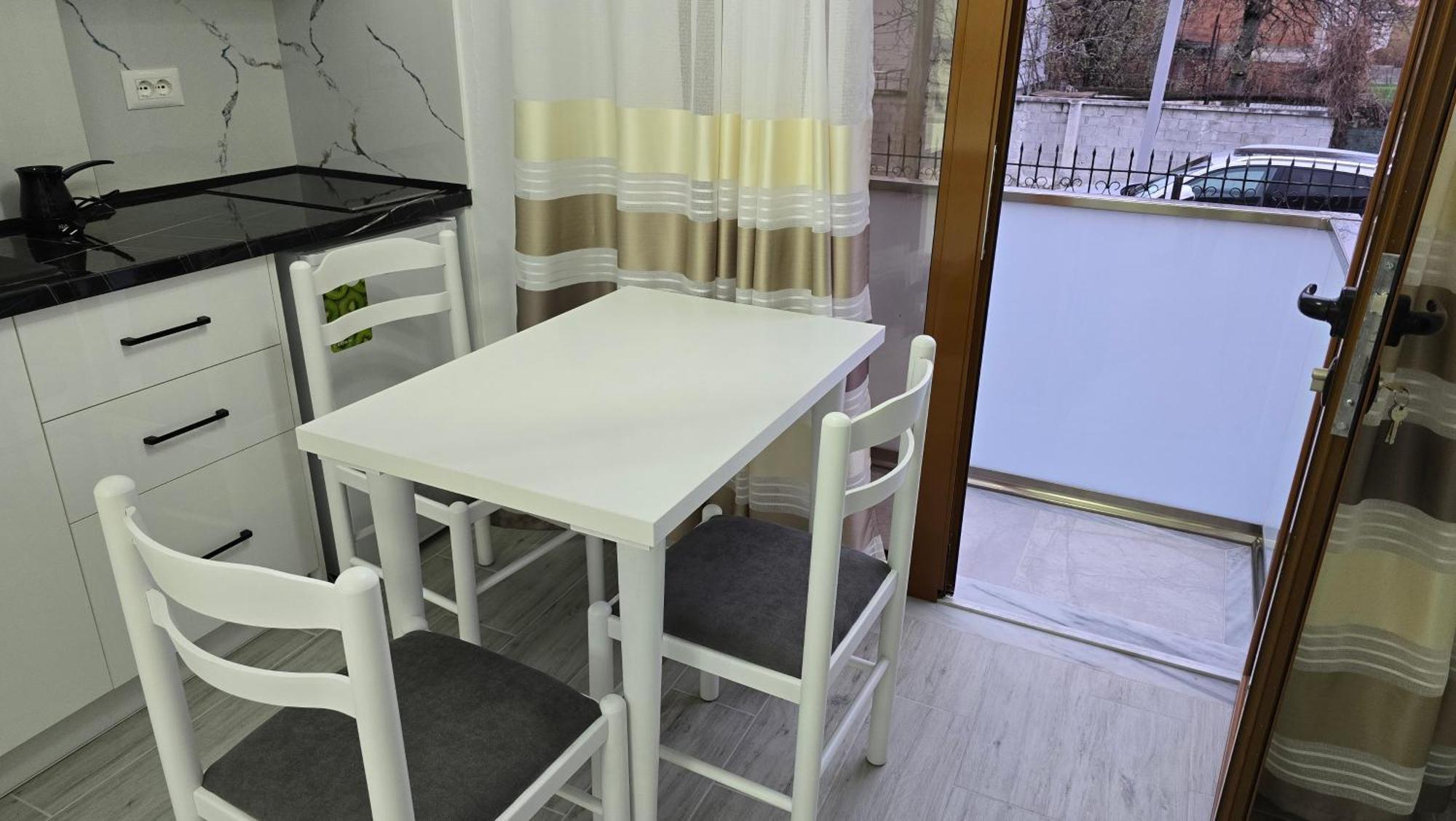Guest House Pogradeci 外观 照片