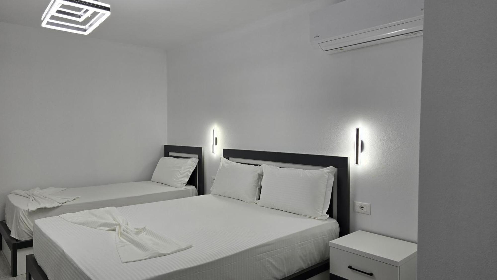 Guest House Pogradeci 外观 照片